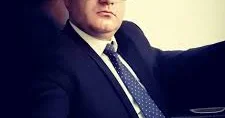 Kişilər ağlamaz, kişilər susar... Araz Hüseynov yazır