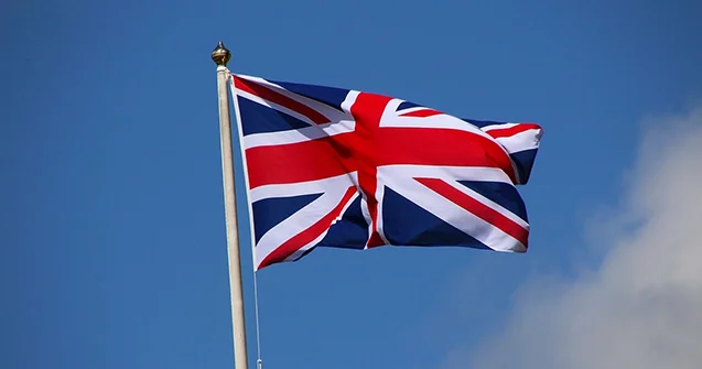 Britaniya: Kipr bazaları hücumla KONKRET
