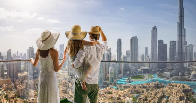 ABŞ İran müharibəsi turizm sektoruna da zərbələr vurur Turist sayı azalır
