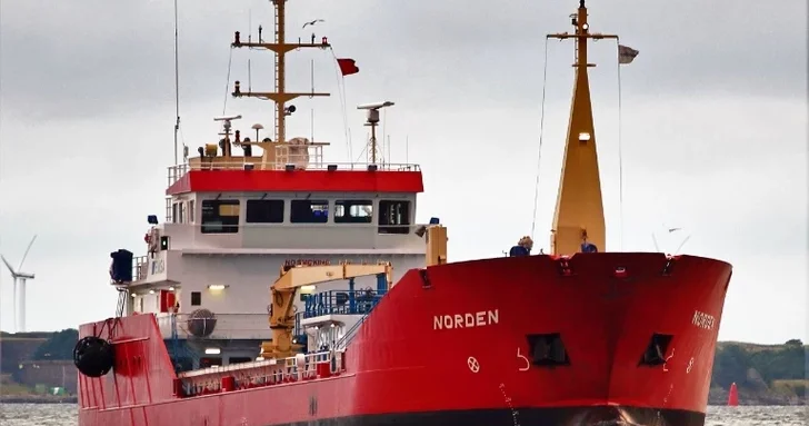 Датская Norden остановила судоходство через Ормузский пролив из за ситуации на Ближнем Востоке