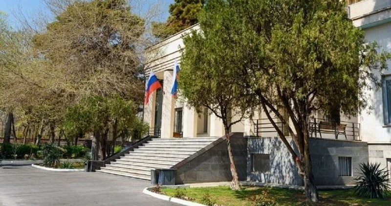 СМИ: В Тегеране произошел взрыв у посольства России