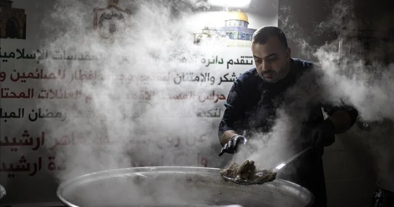 Qüdsdə Hürrəm Sultan tərəfindən tikilmiş yeməkxana 500 ilə yaxındır ki, iftarda acları doyurur... FOTOLAR