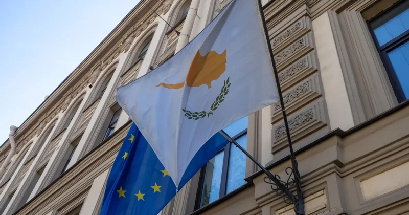 СМИ: На британских военных базах на Кипре объявили угрозу безопасности