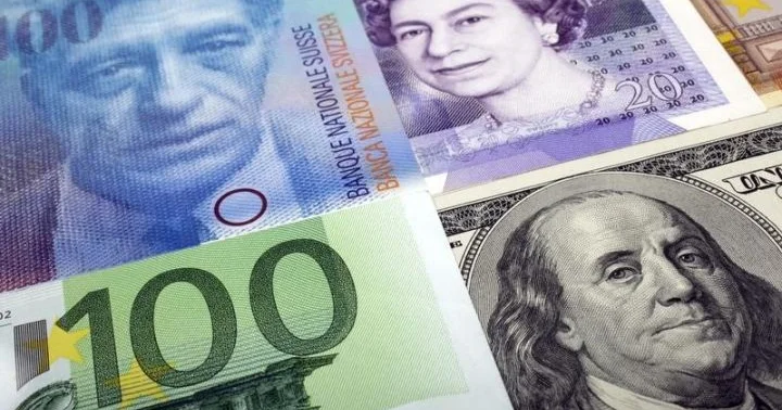 İranda müharibə ilə Dollar bahalaşır, avro və funt ucuzlaşır