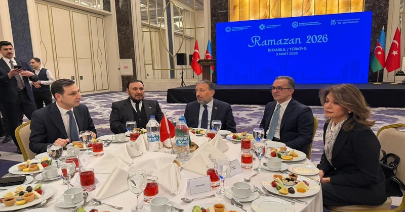 İstanbulda soydaşlarımız üçün iftar mərasimi təşkil edilib FOTO
