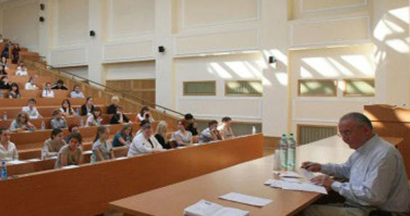 Bakıdakı bəzi universitetlər bu regionlara köçürüləcək KONKRET