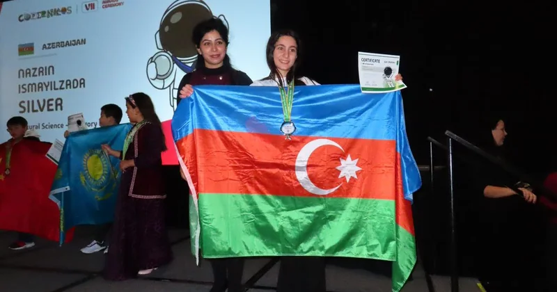 Azərbaycanlı şagirdin beynəlxalq arenada uğuru FOTOLAR