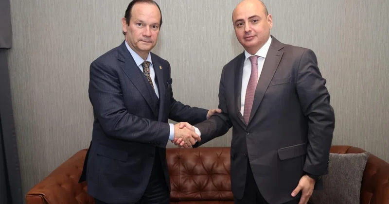 Panamanın xarici işlər naziri Azərbaycan səfirini qəbul edib FOTO