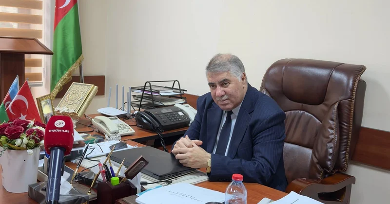 Dilçilik İnstitutunun direktoru: “Yazıçılara tövsiyəm çox yazmasınlar” MÜSAHİBƏ