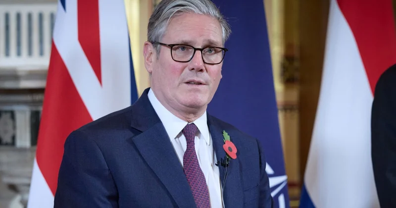 DM: Стармер едва подобрал слова, мотивируя решение открыть авиабазы для США