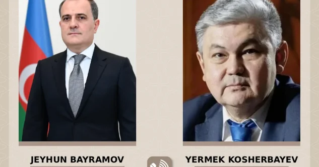 Ceyhun Bayramov qazaxıstanlı həmkarı ilə regionda artan gərginliyi müzakirə ediblər