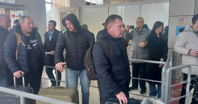 Из Ирана в Азербайджан эвакуирована очередная группа граждан России ФОТО