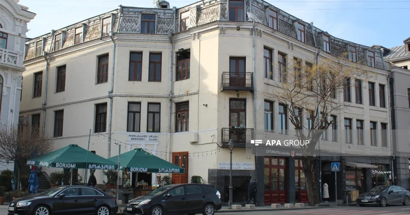 Gürcüstan ombudsmanı Tbilisidəki Azərbaycan teatrının binasının vəziyyətinə diqqət çəkib
