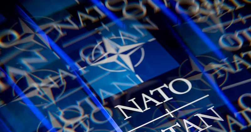 Politico: европейские лидеры считают, что НАТО из за угроз США разваливается