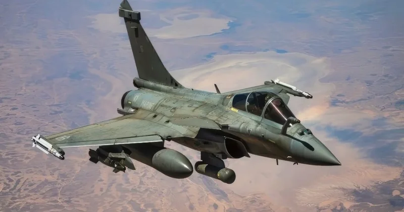 ОАЭ отказались платить Франции €3,5 млрд за программу Rafale F5
