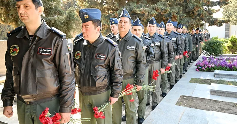 Состоялась церемония, посвященная памяти военных пилотов, героически погибших в ходе Апрельских боев ФОТО/ВИДЕО