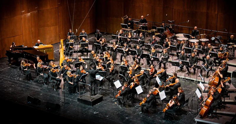 İstanbulda Eldar Mansurovun simfonik yaradıcılığına həsr olunmuş konsert keçirilib FOTO