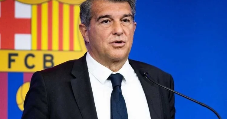 Barselona nın prezidenti FIFA nı tənqid etdi