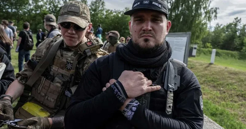 Командир российских добровольцев хочет установить стяг над Кремлем