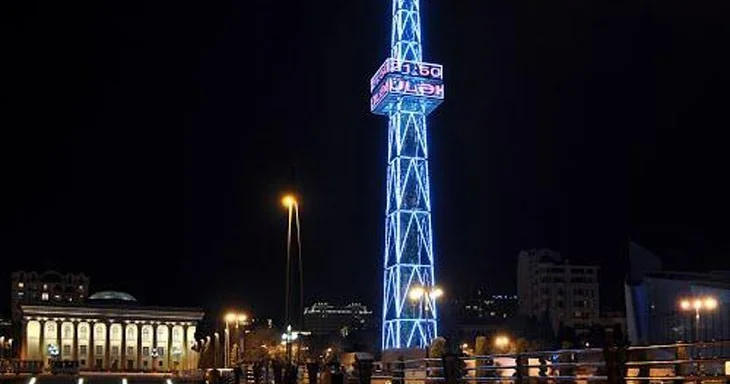 В Баку на Часовой башне начали отображать национальное время UTC (AZ)