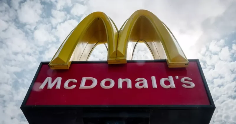 Роспатент: McDonald s зарегистрировал товарные знаки в России