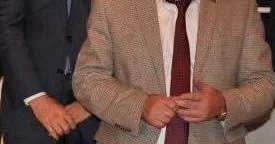 İkinin arasında qalan Biri qorumalısan! Rza Rzayev yazır
