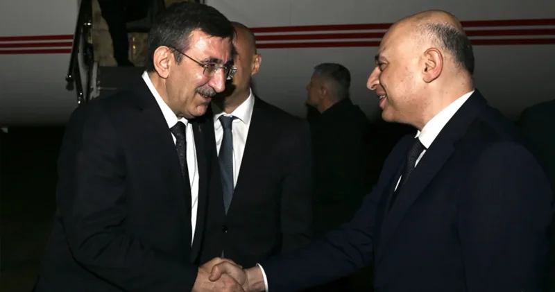 Türkiyənin Vitse prezidenti Azərbaycana səfərə gəldi