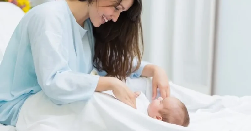 Analıq məzuniyyətində olan müəllim iş yerini dəyişdirə bilərmi? Qanunun tələbi