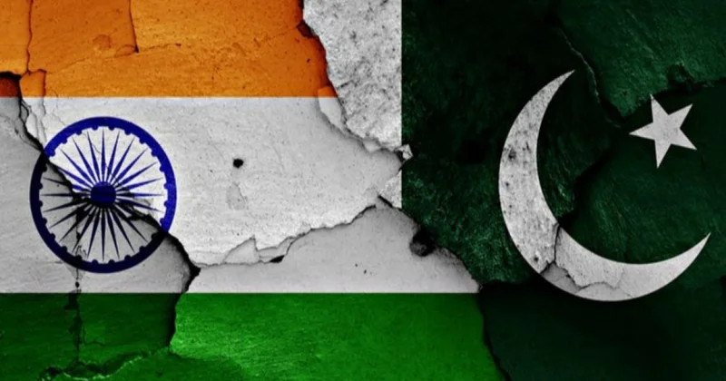 Hindistanla Pakistan arasında müharibə təhlükəsi: İki ölkənin ekspertləri bu barədə nə düşünür? TƏHLİL