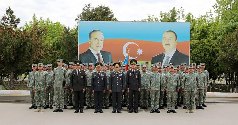 Əlahiddə Ümumqoşun Orduda buraxılış mərasimi keçirilib