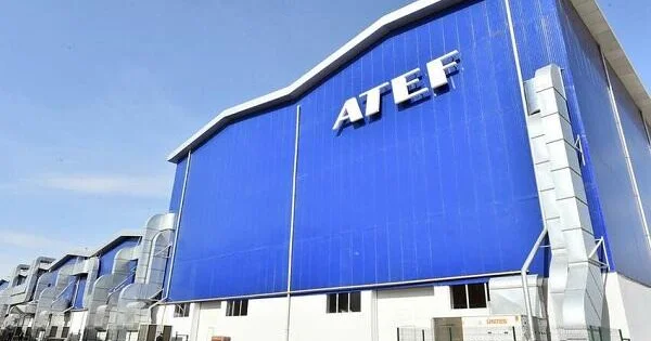 Bu şirkət işçilərin maaşını vermir, milyonlarla borcu var