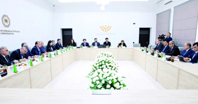 AHİK də ƏƏSMN ilə əmək və məşğulluq müzakirəsi