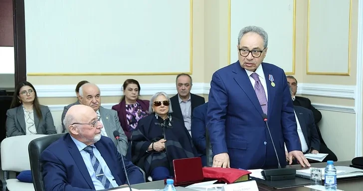 Академик Абель Магеррамов награжден престижной медалью РАН