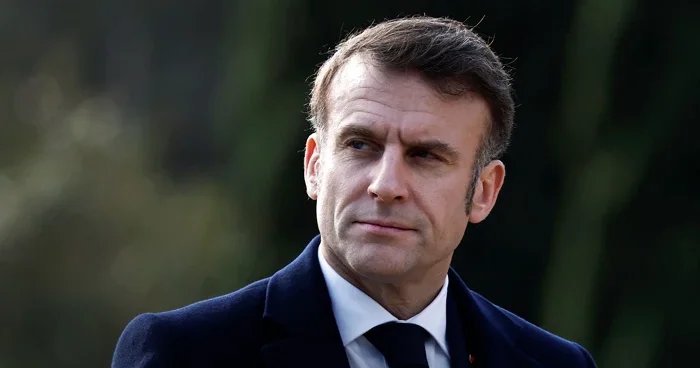 Le Monde: Макрона подозревают в попытке повлиять на выборы нового Папы Римского
