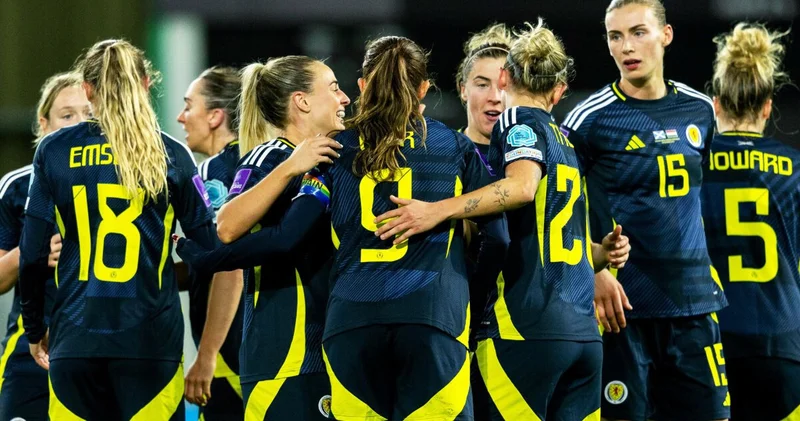 İngiltərə transseksuallara qadın futbolunu qadağan edəcək