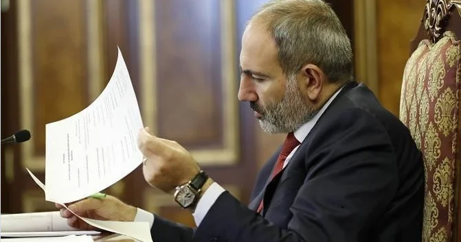 Paşinyanın “İks saatı”: “Onu devirmək üçün bu, ən yaxşı vasitədir”