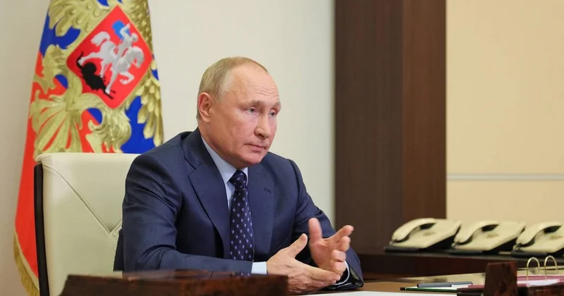 Bizi içəri çağırdı, dedi ki... Putinlə danışan komandir