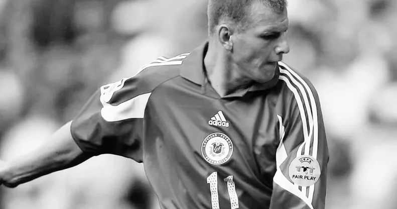 Millinin sabiq futbolçusu 48 yaşında vəfat etdi