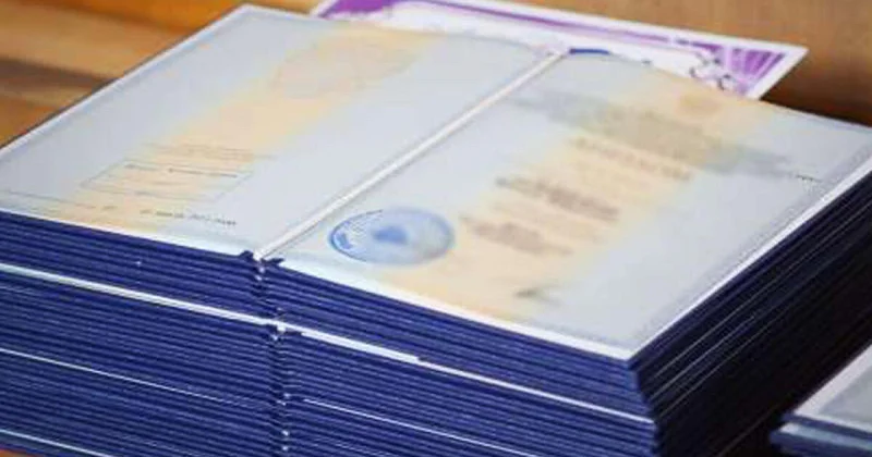 Азербайджан не признал десятки дипломов иностранных вузов