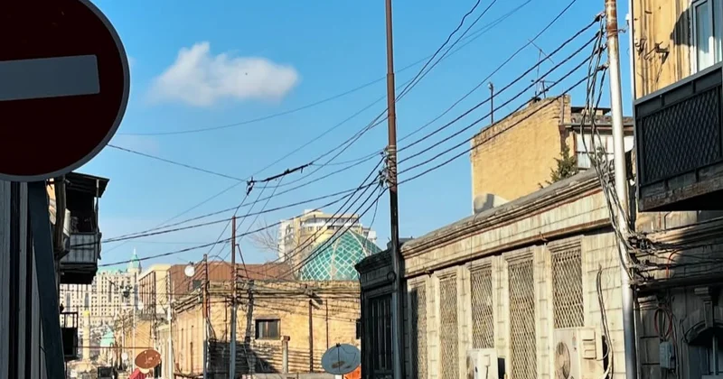 Bayırşəhər sakinlərindən narazılıq… “Çıxmayanların evi dağıdılacaq”