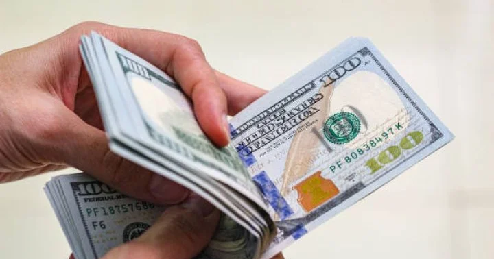 Dollar bu gün neçəyə satılacaq?