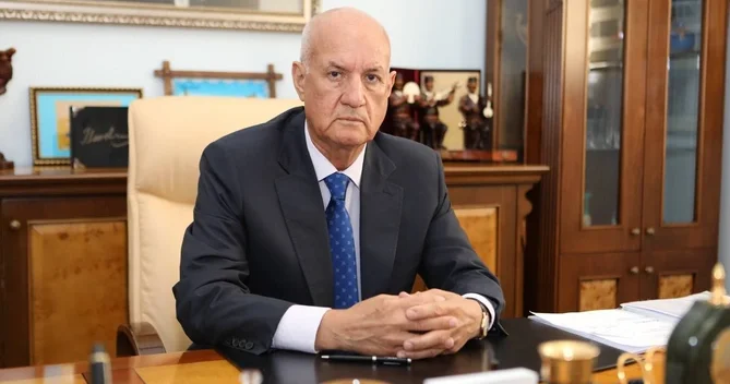 Arif Qaraşov YAP Veteranlar Şurasının tərkibinə üzv qəbul olunub