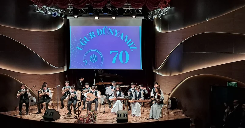 Cövdət Hacıyevin adına 3 nömrəli musiqi məktəbinin 70 illik yubiley tədbiri keçirilib FOTOLAR