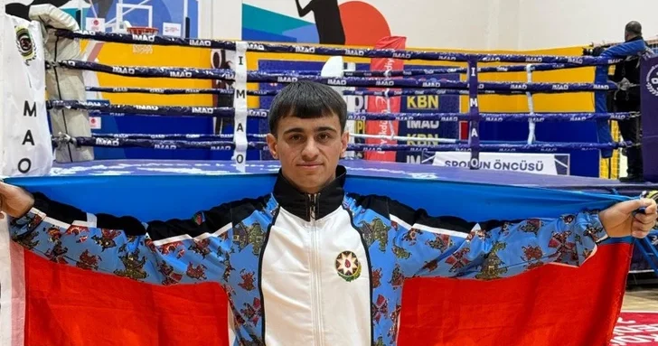 Азербайджанский боксер одержал очередную победу в Турции