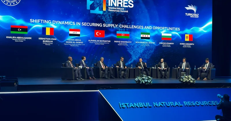 İstanbul Təbii Sərvətlər Zirvəsində: Hər bir enerji növündən istifadəyə ədalətli yanaşma zəruridir