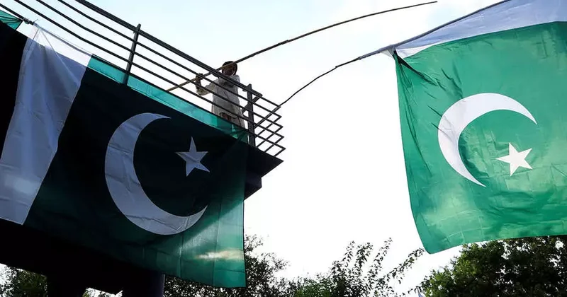 Pakistan Hindistanla diplomatik kanalları müzakirə edir