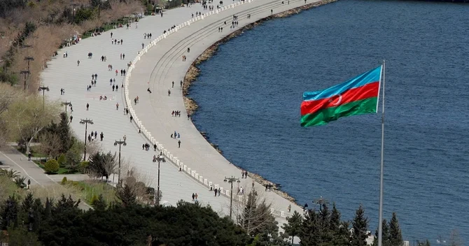 Güclü külək, leysan, 22° isti Sabahın hava proqnozu