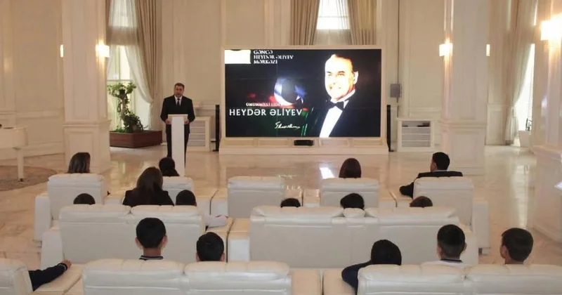 “Heydər Əliyev irsi və müstəqil Azərbaycanın yolu” mövzusunda tədbir keçirilib