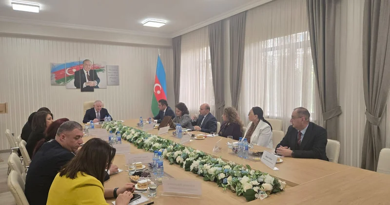 İnsan alverinə qarşı mübarizədə 20 il FOTOLAR