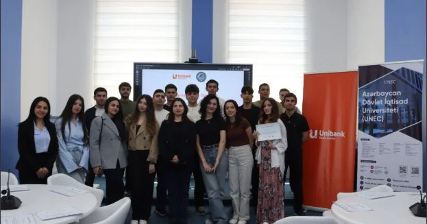 ​Unibank ADA və UNEC tələbələri üçün dayanıqlı maliyyə seminarları təşkil edib FOTO